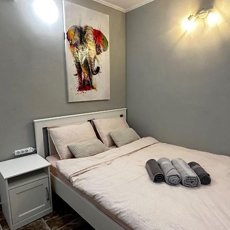 One Room Apartment Decebal Бухарест Экстерьер фото